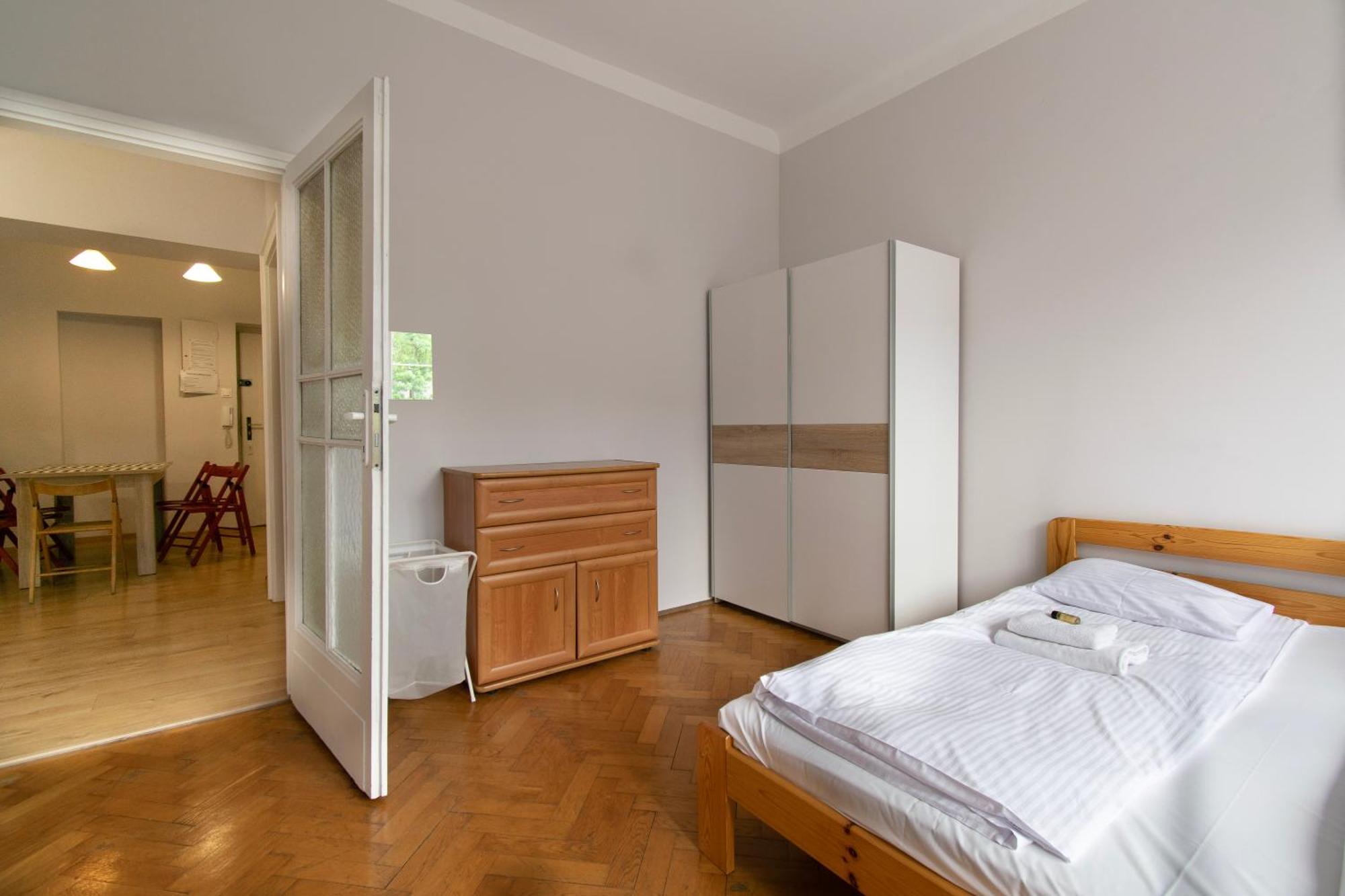 Retro Apartmentments Lobzowska Street Krasków Εξωτερικό φωτογραφία
