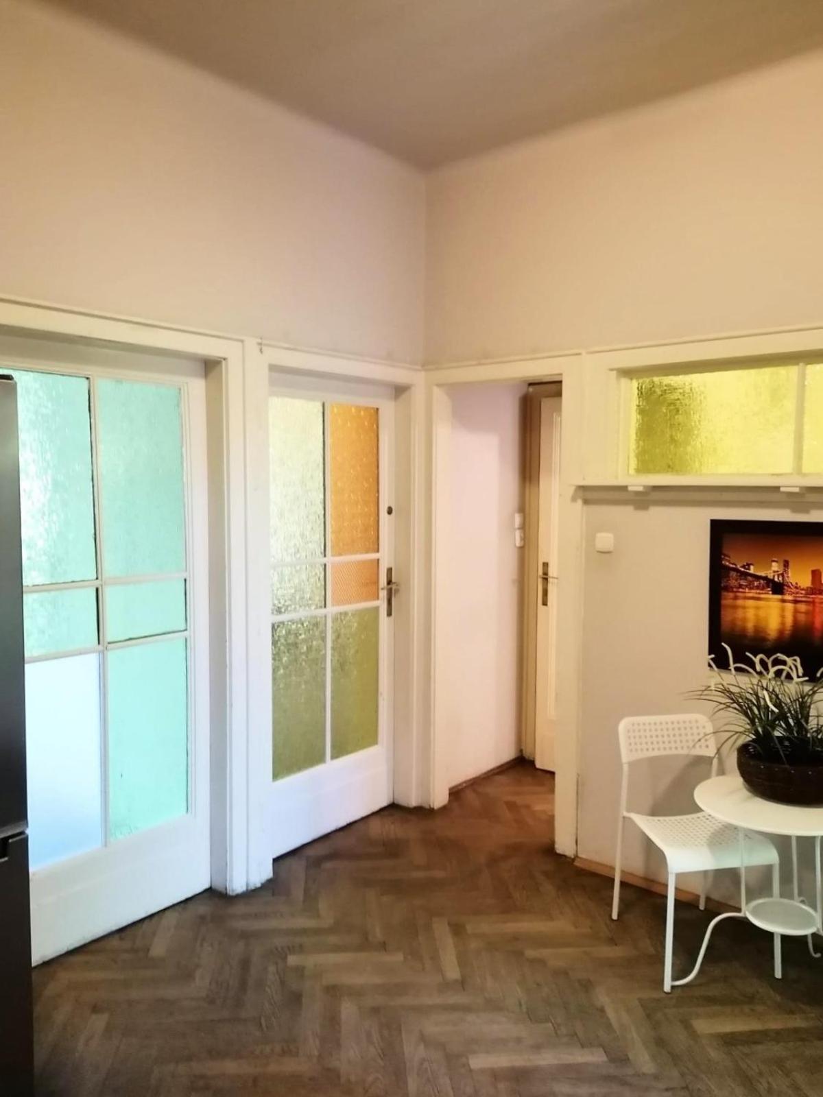 Retro Apartmentments Lobzowska Street Krasków Εξωτερικό φωτογραφία
